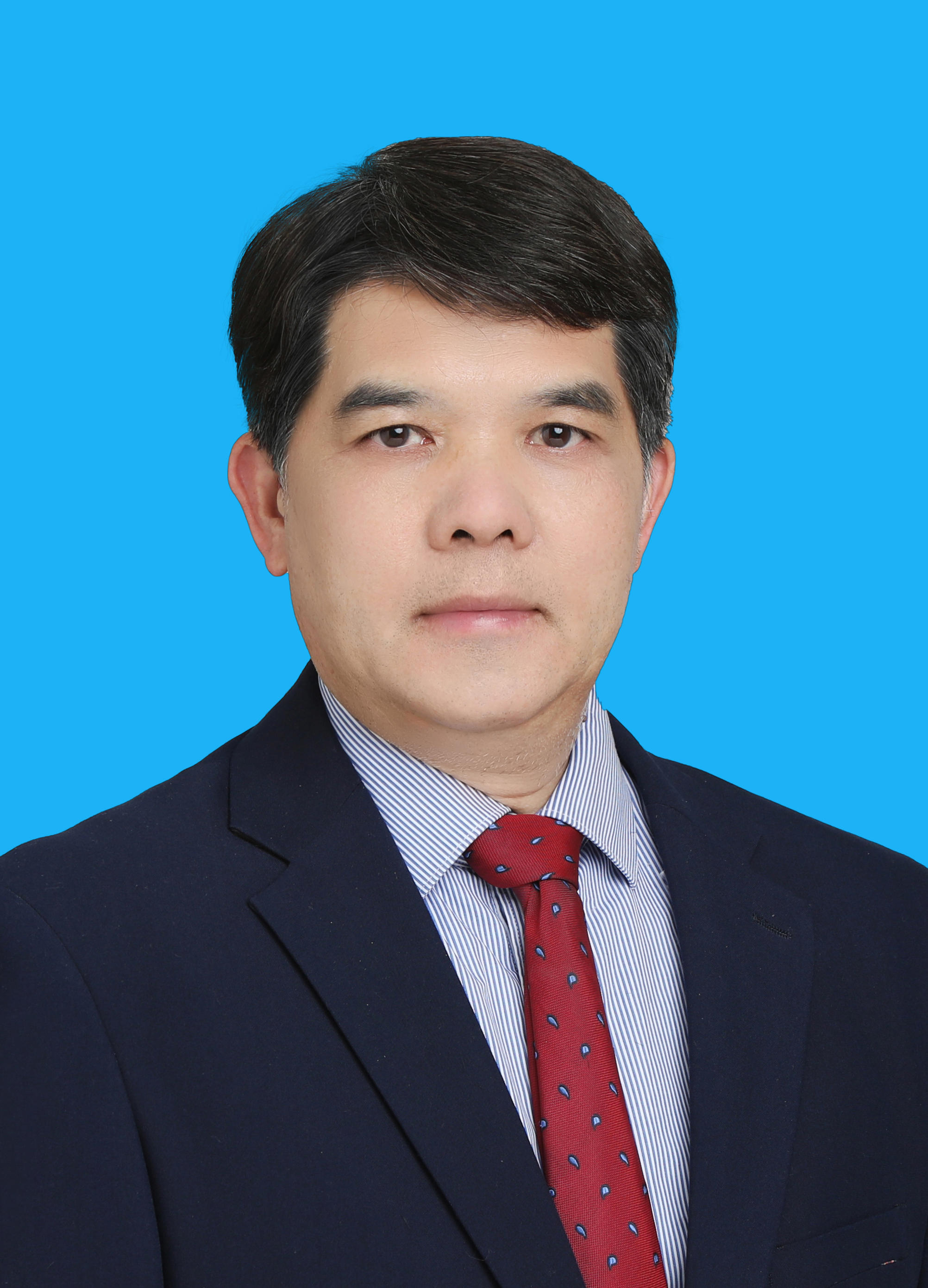 黄汉权.jpg