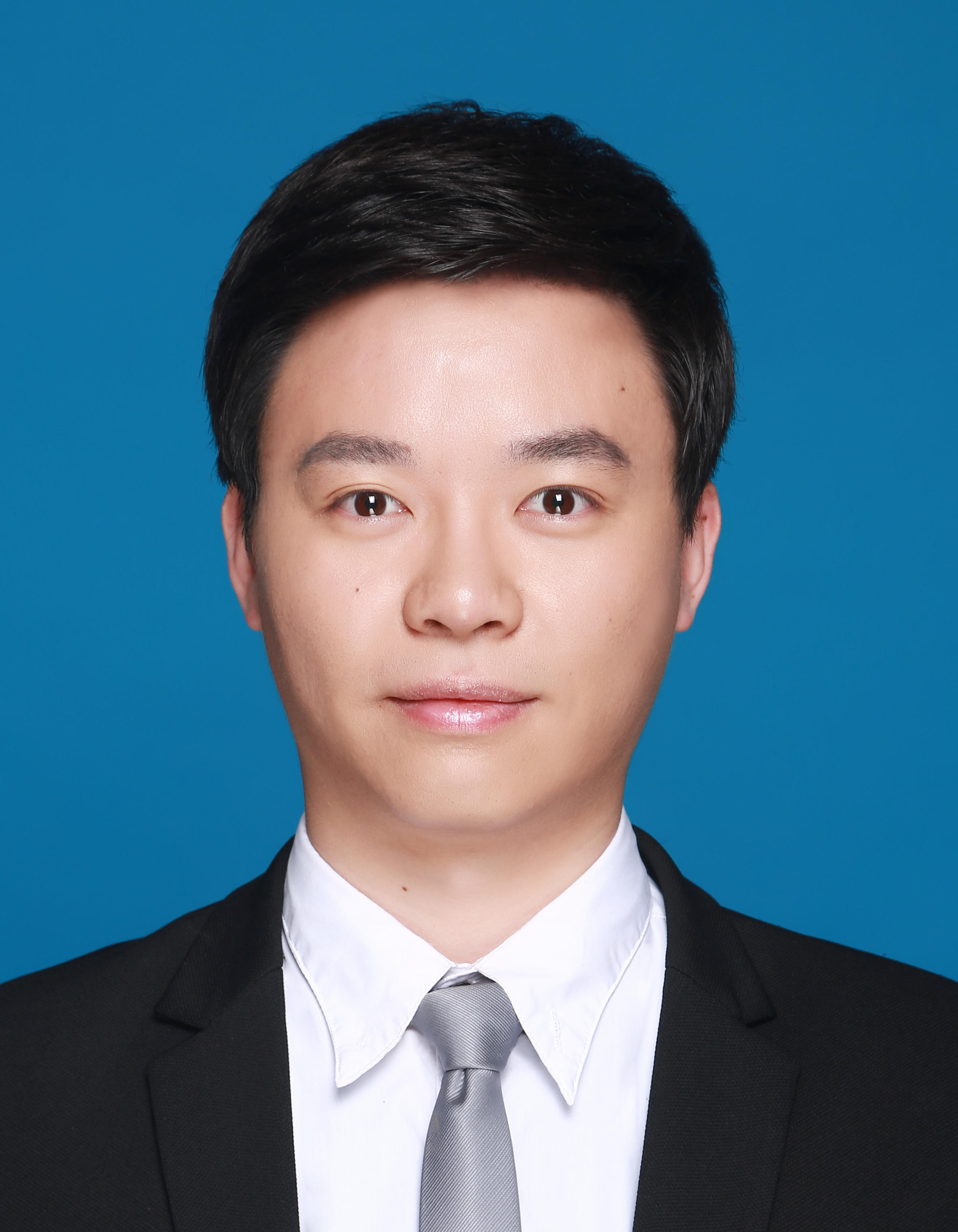 李智副研究员证件照.jpg