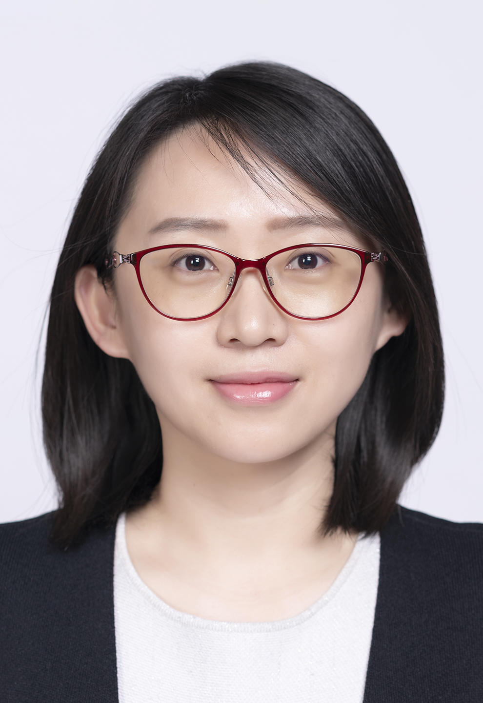 杨晶.jpg