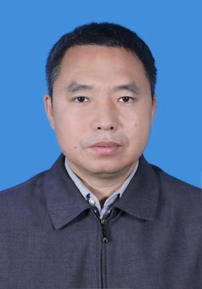 刘通副所长（副研究员）证件照.jpg