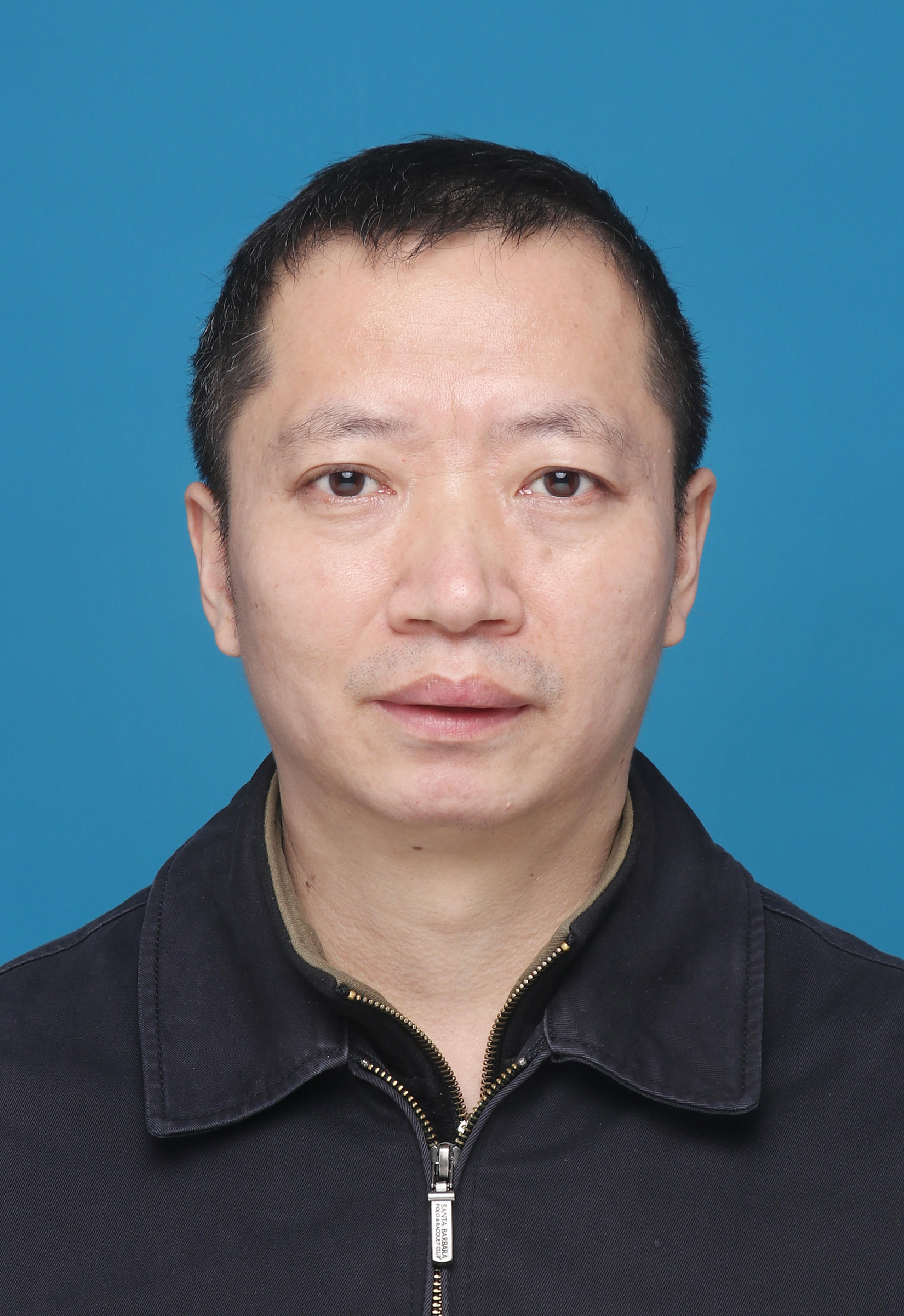 吴亚平.jpg
