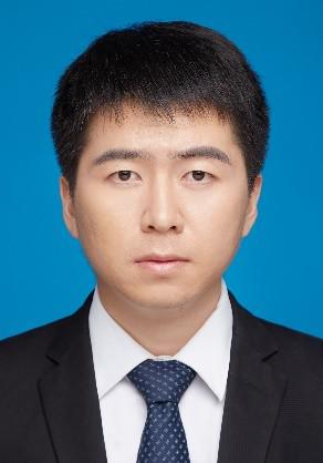 吕云龙.jpg